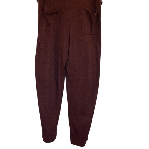 Free People Beach Wine Cropped Cutout Back Relalaxed Linen Blend Jumpsuit Size S - Picture 3 of 14